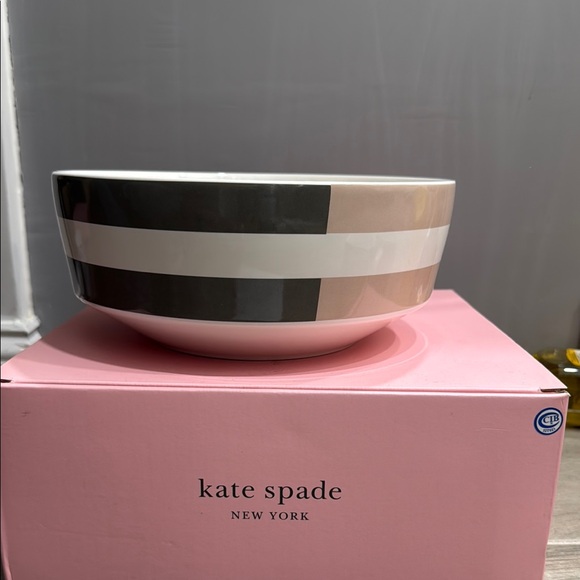 kate spade Other - Kate Spade Striped serving bowl
